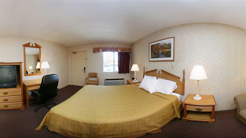 האנטסוויל Econo Lodge Inn & Suites University מראה חיצוני תמונה